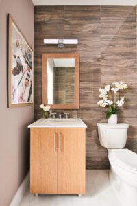 small bathroom at The Beacon at Garvies Point